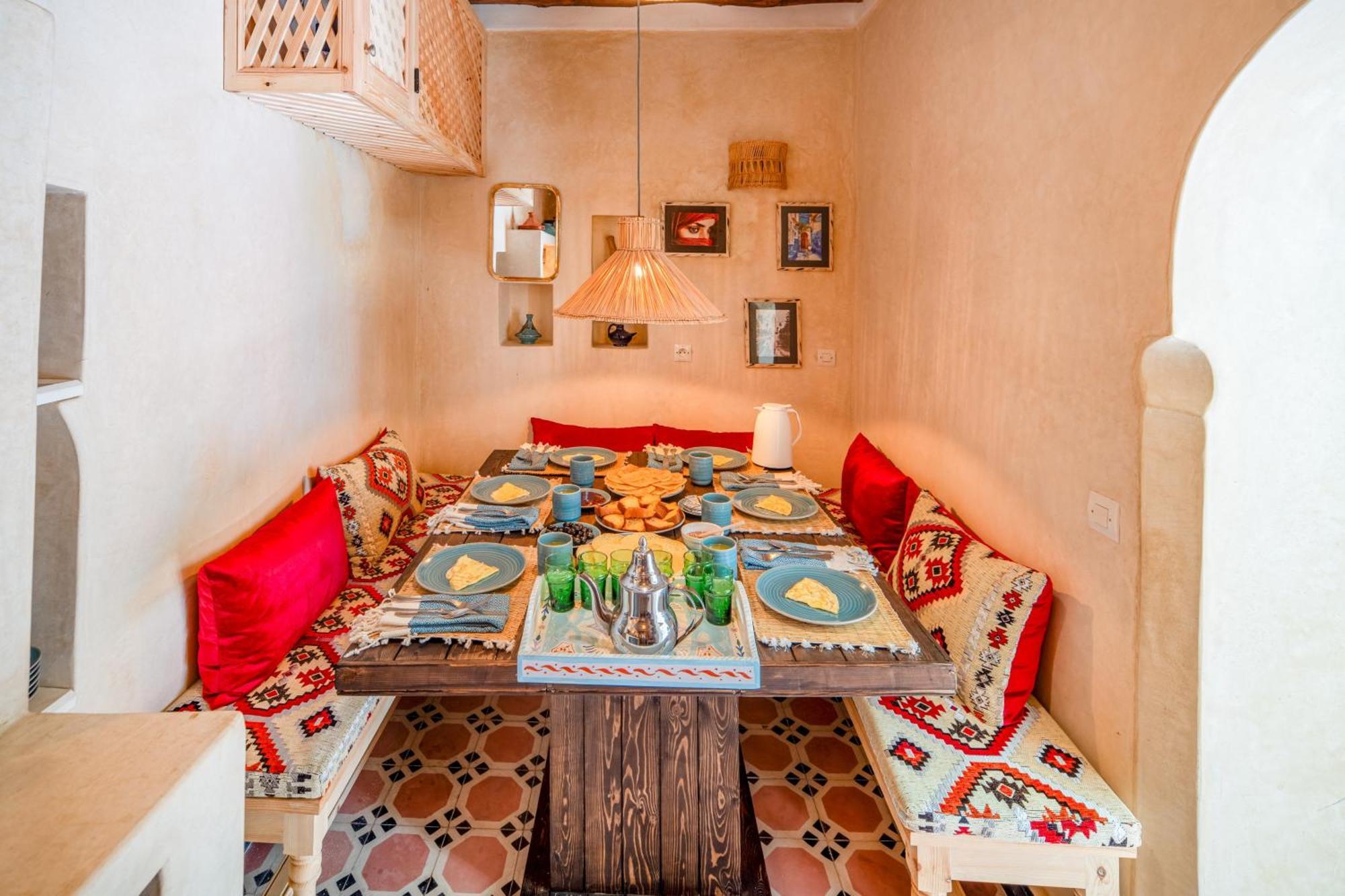 Vakantiehuis Dar Palma Heated Pool Jacuzzi Heart Of Marrakech Medina *